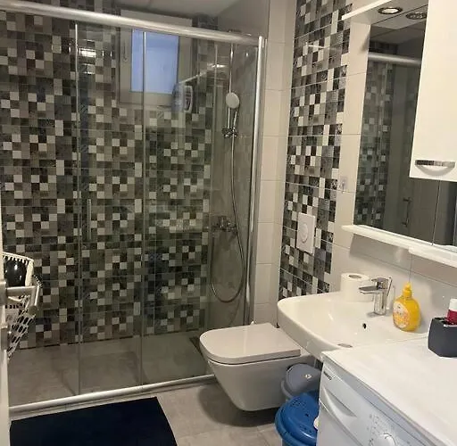 Cozy In Апартаменти